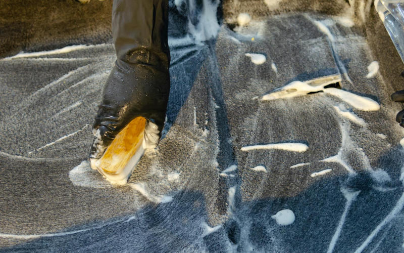 10 Clever Ways to Clean Grout Without Scrubbing on Your Hands and Knees