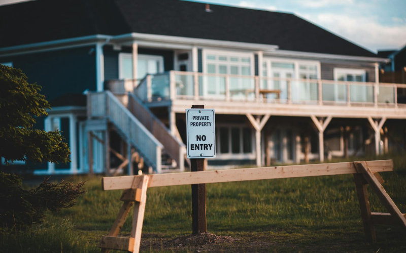 7 Warning Signs Your Home Foundation Has Serious Problems