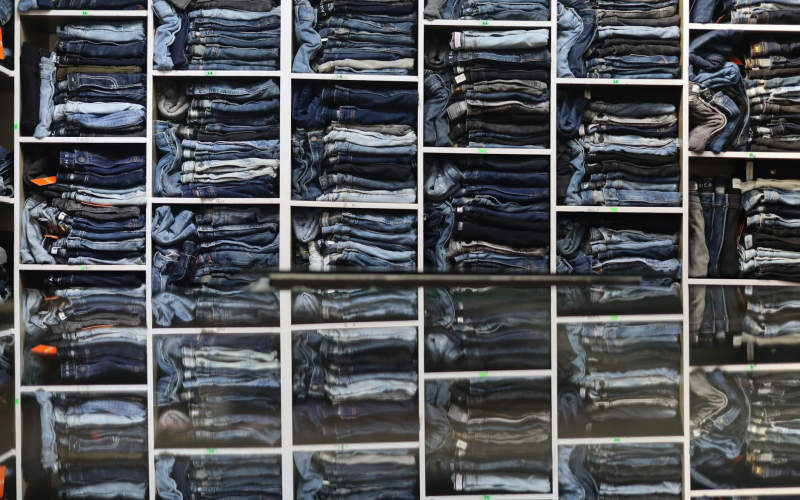 How to Fold and Store Bed Sheets So Your Linen Closet Stays Perfectly Organized All Year